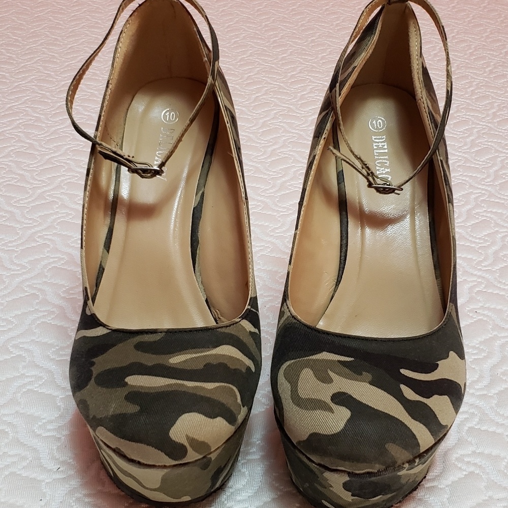 Platform Shoes